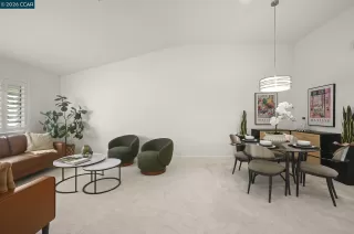 Photo #5: 41124010 Listing