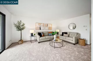 Photo #2: 41124042 Listing