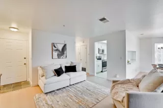 Photo #1: 41124111 Listing 