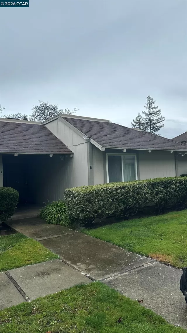 MLS: 41124137 Condo For Sale