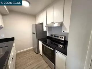 Photo #1: 41124171 Listing