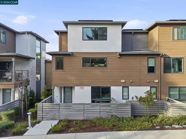 MLS: 41124212 Condo For Sale