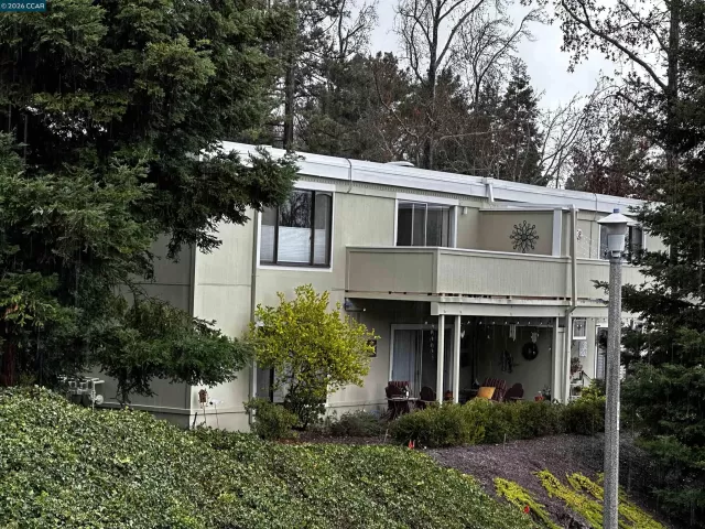 MLS: 41124227 Condo For Sale