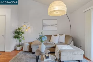 Photo #2: 41124242 Listing 