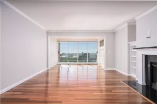 Browse active condo listings in BRICKYARD LANDING