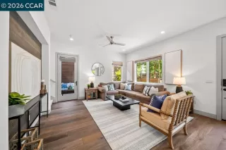 Photo #2: 41124316 Listing 