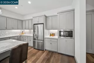 Photo #6: 41124316 Listing 