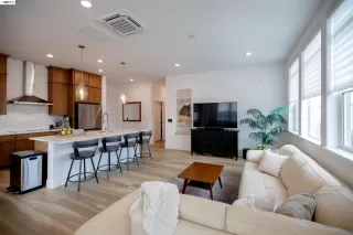 Photo #4: 41124400 Listing 