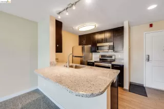 Photo #1: 41124402 Listing