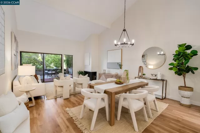 MLS: 41124499 Condo For Sale