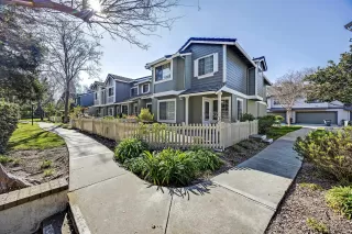 More Details about MLS # 41124521 : 7444 OXFORD CIR