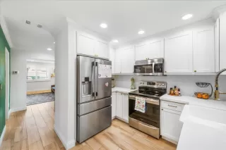 Photo #3: 41124533 Listing