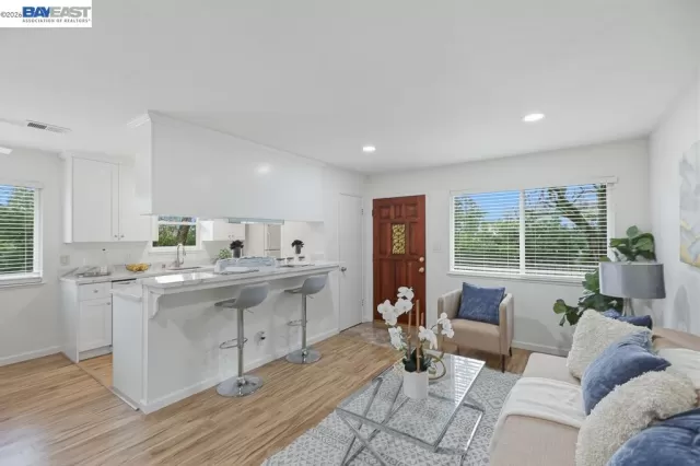 MLS: 41124617 Condo For Sale