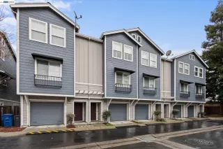 Browse active condo listings in GRAND TERRACE