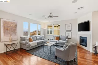 Photo #6: 41124652 Listing