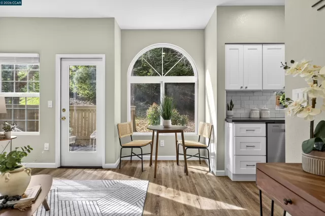 MLS: 41124738 Condo For Sale