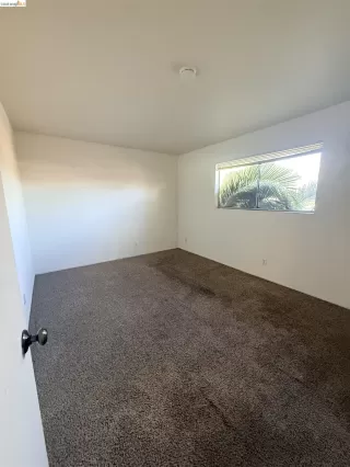 Photo #5: 41124769 Listing