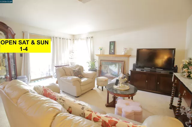 MLS: 41124770 Condo For Sale