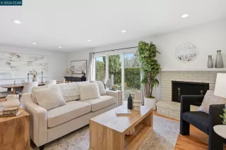 Photo #6: 41124786 Listing