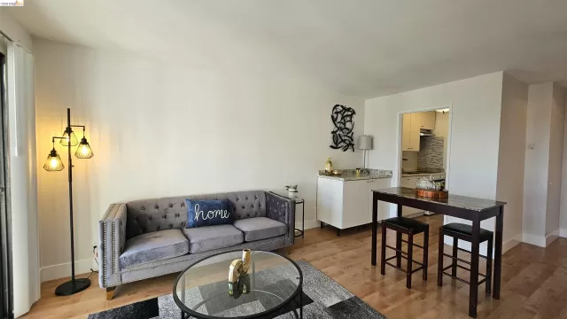 MLS: 41124806 Condo For Sale