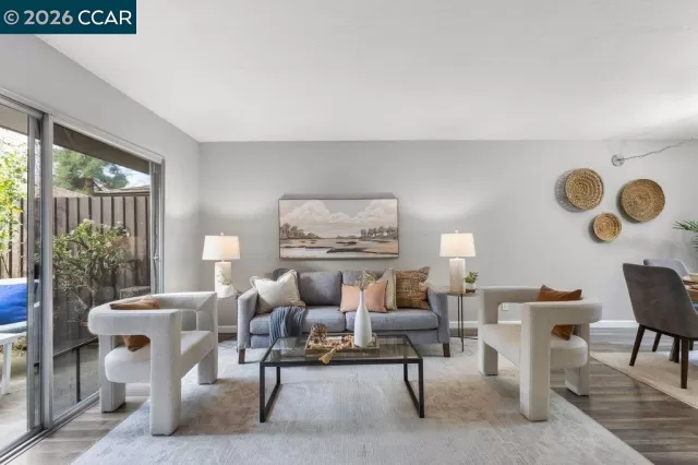 MLS: 41124838 Condo For Sale