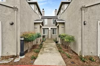 Photo #2: 41124955 Listing