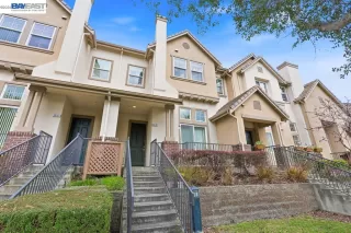 More Details about MLS # 41125026 : 35185 11TH ST