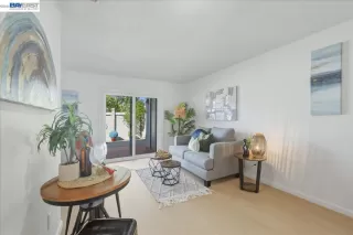 Photo #4: 41125106 Listing