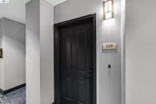 Photo #3: 41125116 Listing