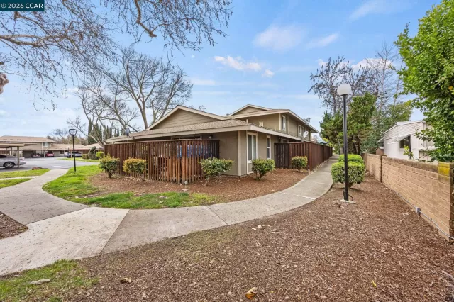 MLS: 41125120 Condo For Sale