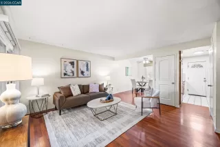 Photo #2: 41125120 Listing 