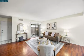 Photo #3: 41125120 Listing 