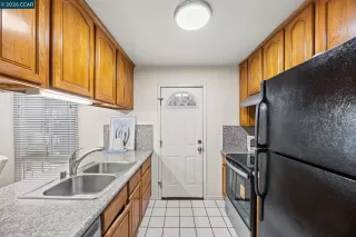 Photo #5: 41125120 Listing 