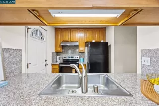 Photo #6: 41125120 Listing 