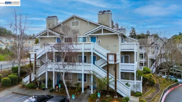 MLS: 41125174 Condo For Sale