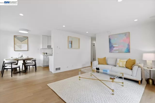 MLS: 41125175 Condo For Sale