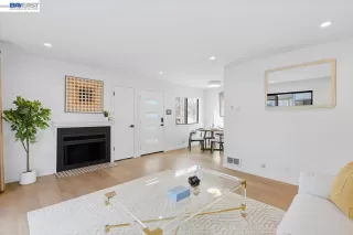 Photo #1: 41125175 Listing