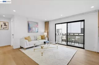 Photo #3: 41125175 Listing