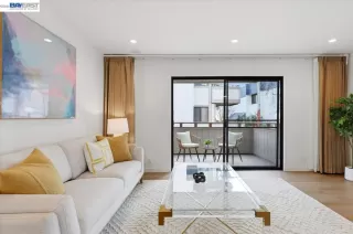 Photo #4: 41125175 Listing