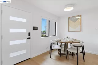 Photo #5: 41125175 Listing