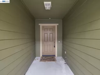 Photo #3: 41125196 Listing