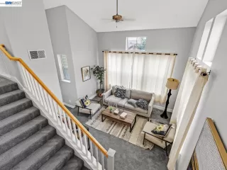 Photo #6: 41125196 Listing