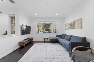 Photo #6: 41125208 Listing 