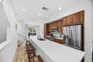 Photo #1: 41125286 Listing