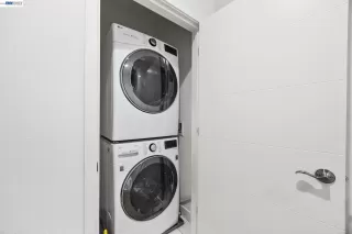 Photo #6: 41125286 Listing