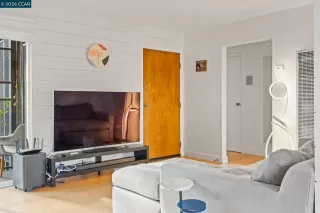 Photo #6: 41125288 Listing 