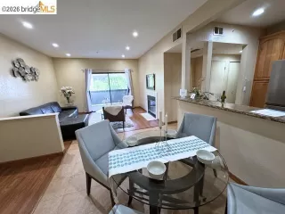 Photo #5: 41125346 Listing