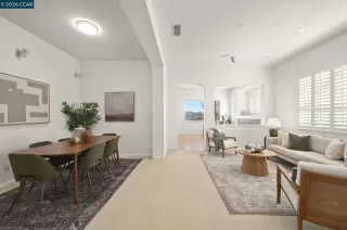 Photo #4: 41125385 Listing