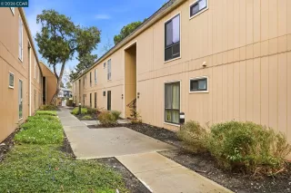 Photo #3: 41125399 Listing 