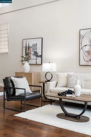 Photo #3: 41125407 Listing